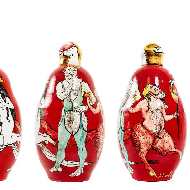 Vase "Flirt", by contemporary Ukrainian artist Nina Murashkina