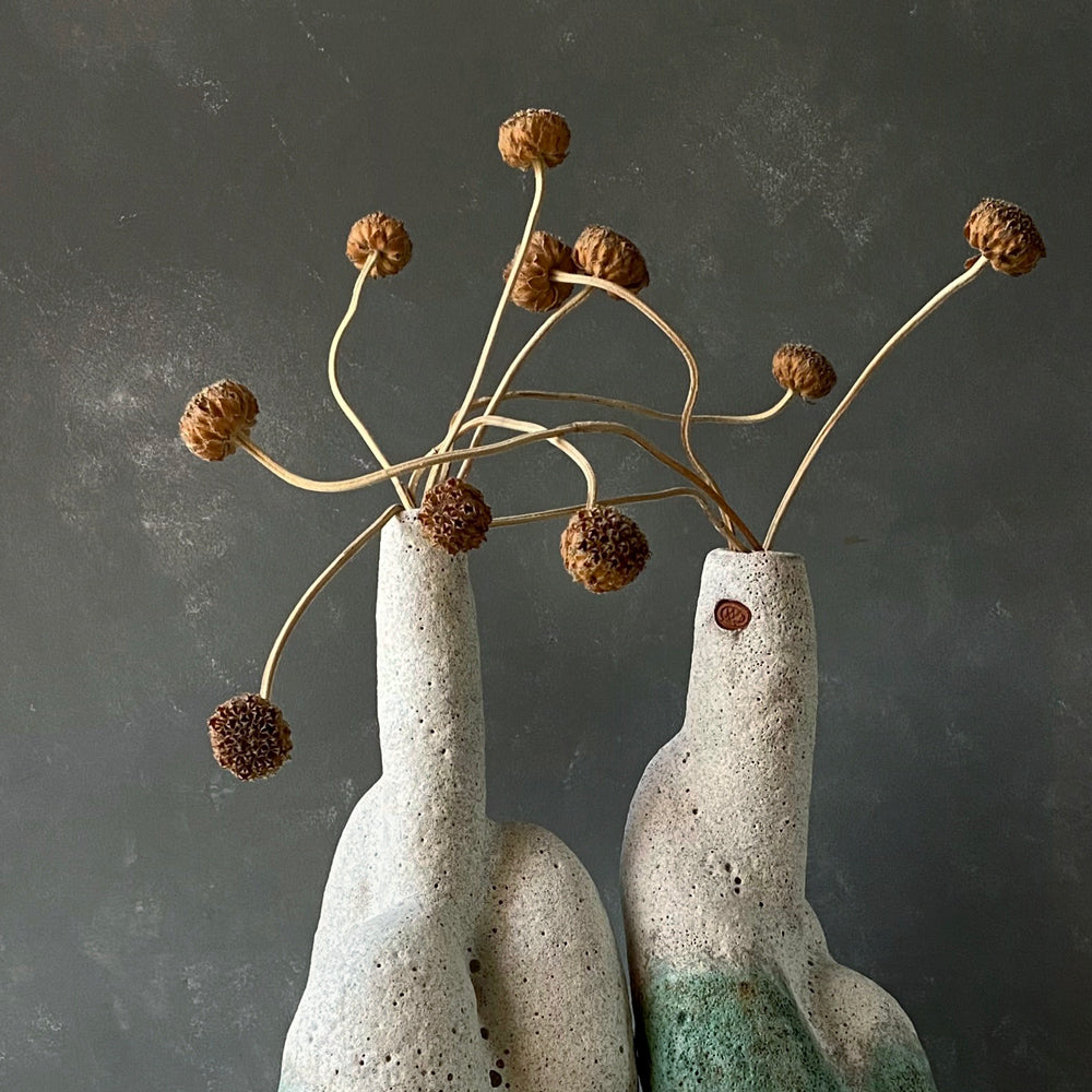 Natural forms vase by Naturaceramica studio, closeup 1