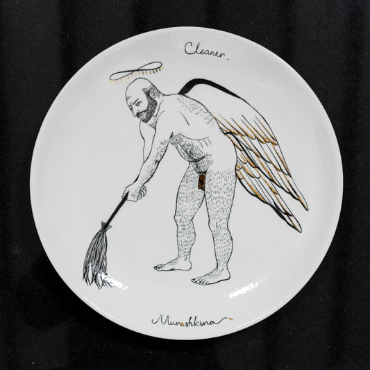 Cleaner Ceramic Plate by contemporary Ukrainian artist Nina Murashkina