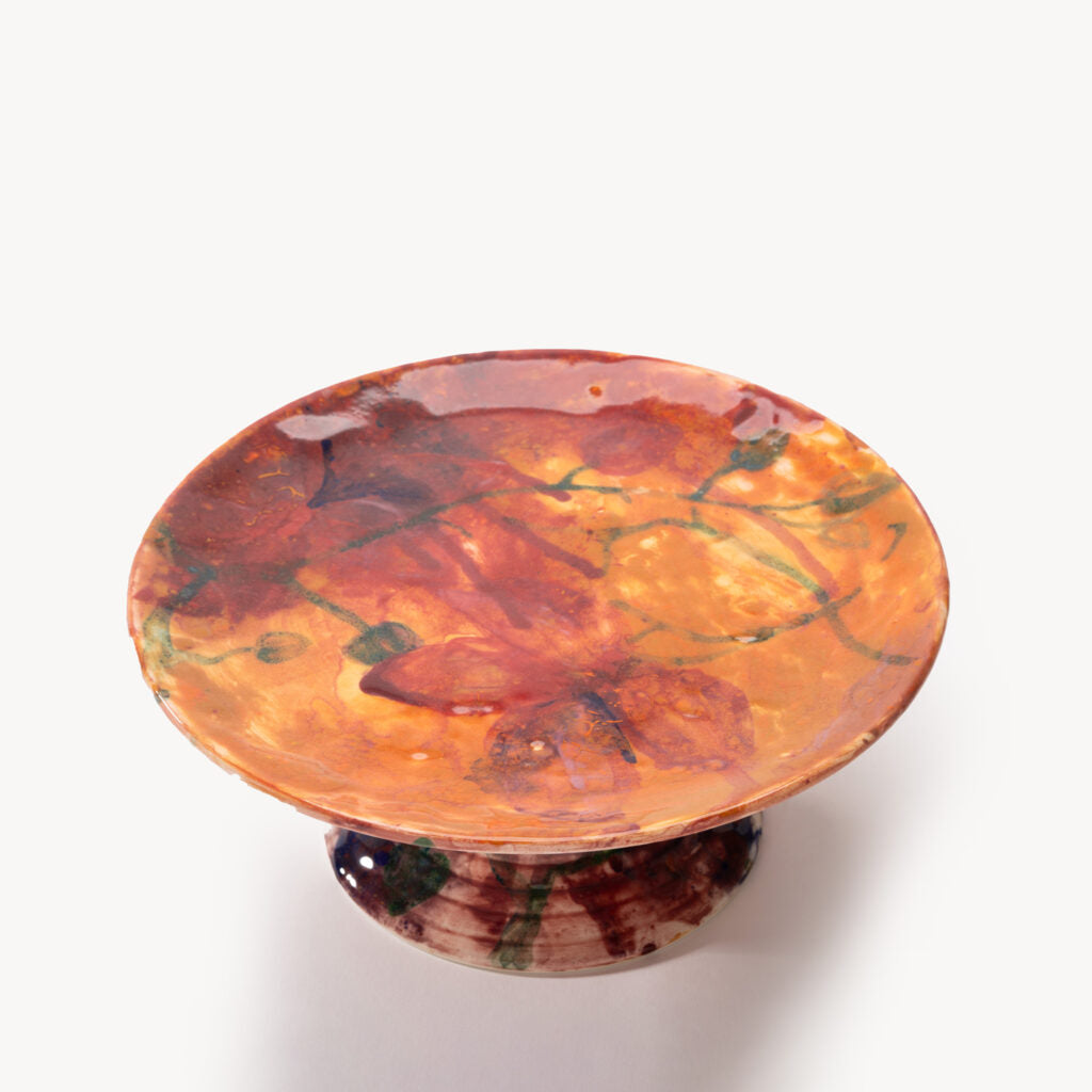 Fruit bowl on a leg, artwork by contemporary Ukrainian artist Maria Kulikovska
