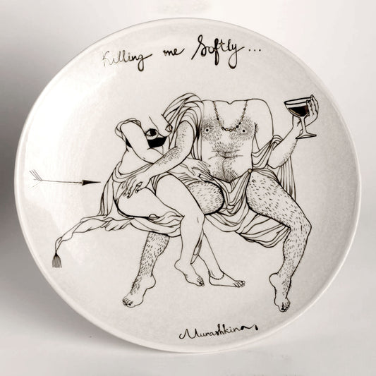 Killing Me Softly, a ceramic plate by contemporary Ukrainian artist Nina Murashkina