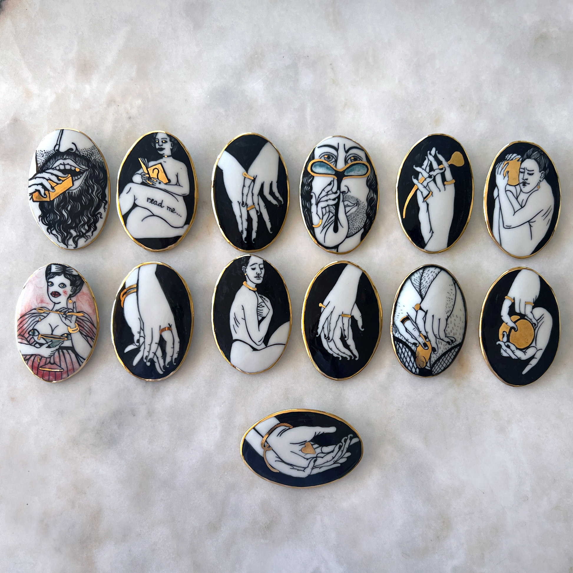 The porcelain elegant brooches by Ukrainian artist  Nina Murashkinae