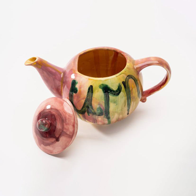 Teapot 2, artwork by contemporary Ukrainian artist Maria Kulikovska
